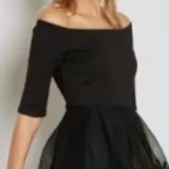 Dress - Picture 4 of 5